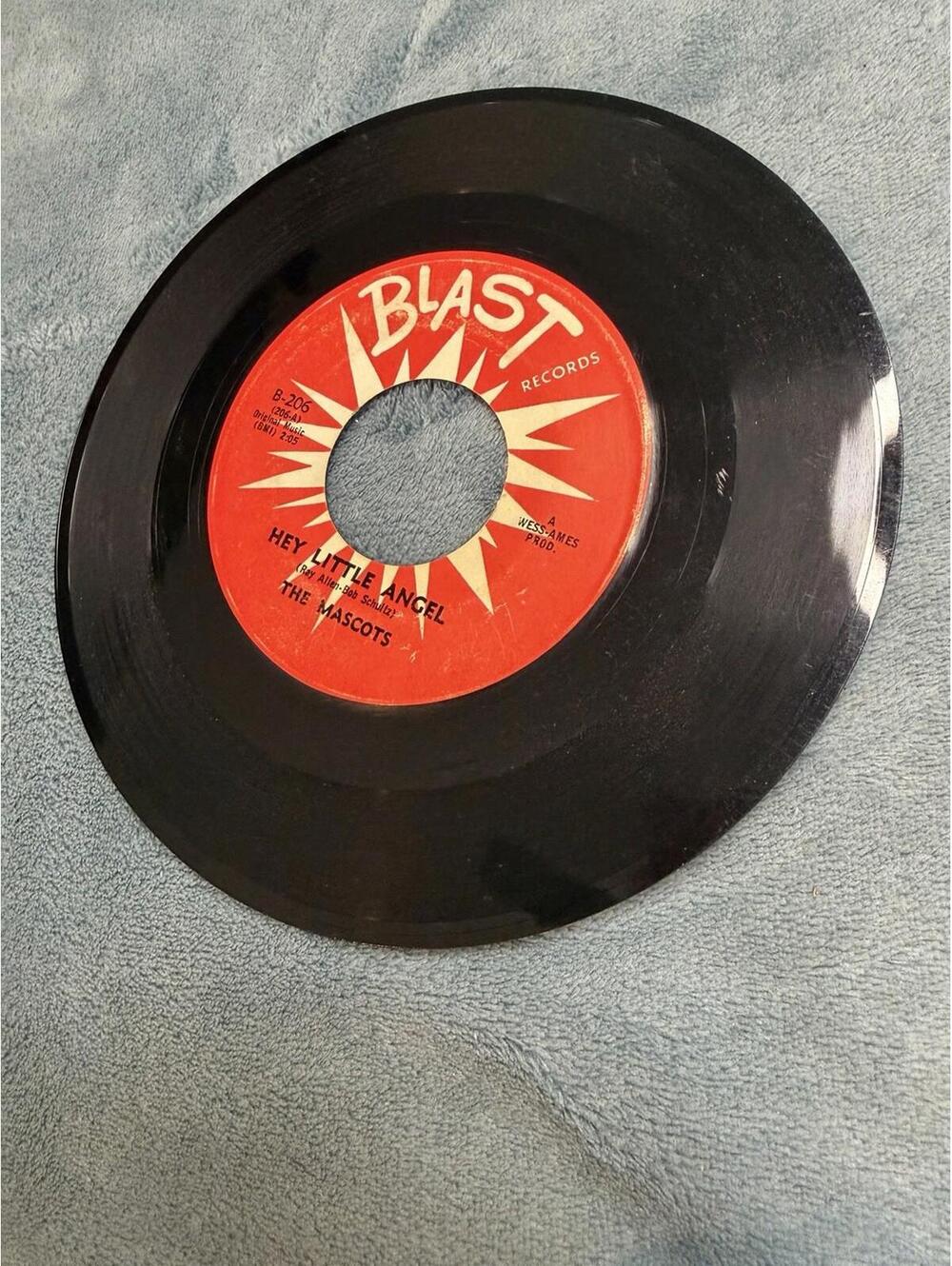 Vintage 45 RPM The Mascots Hey Little Angel Once Upon A Love BLAST Records B-206